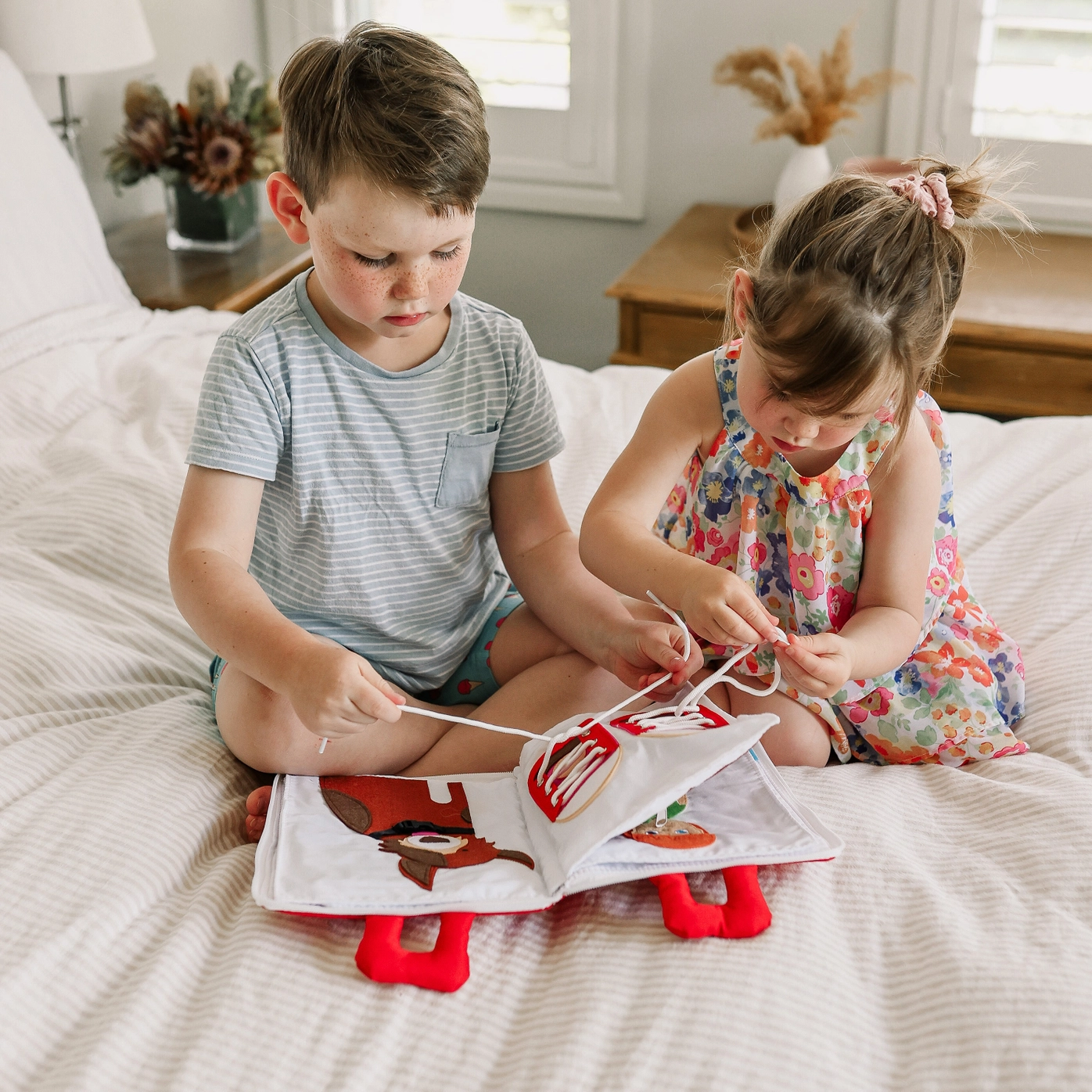 Livro Atividades Tecido Montessori Curious Columbus Tartaruguita